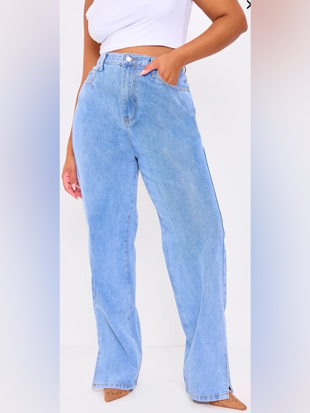 PrettyLittleThing Plus Size Split Hem Jeans